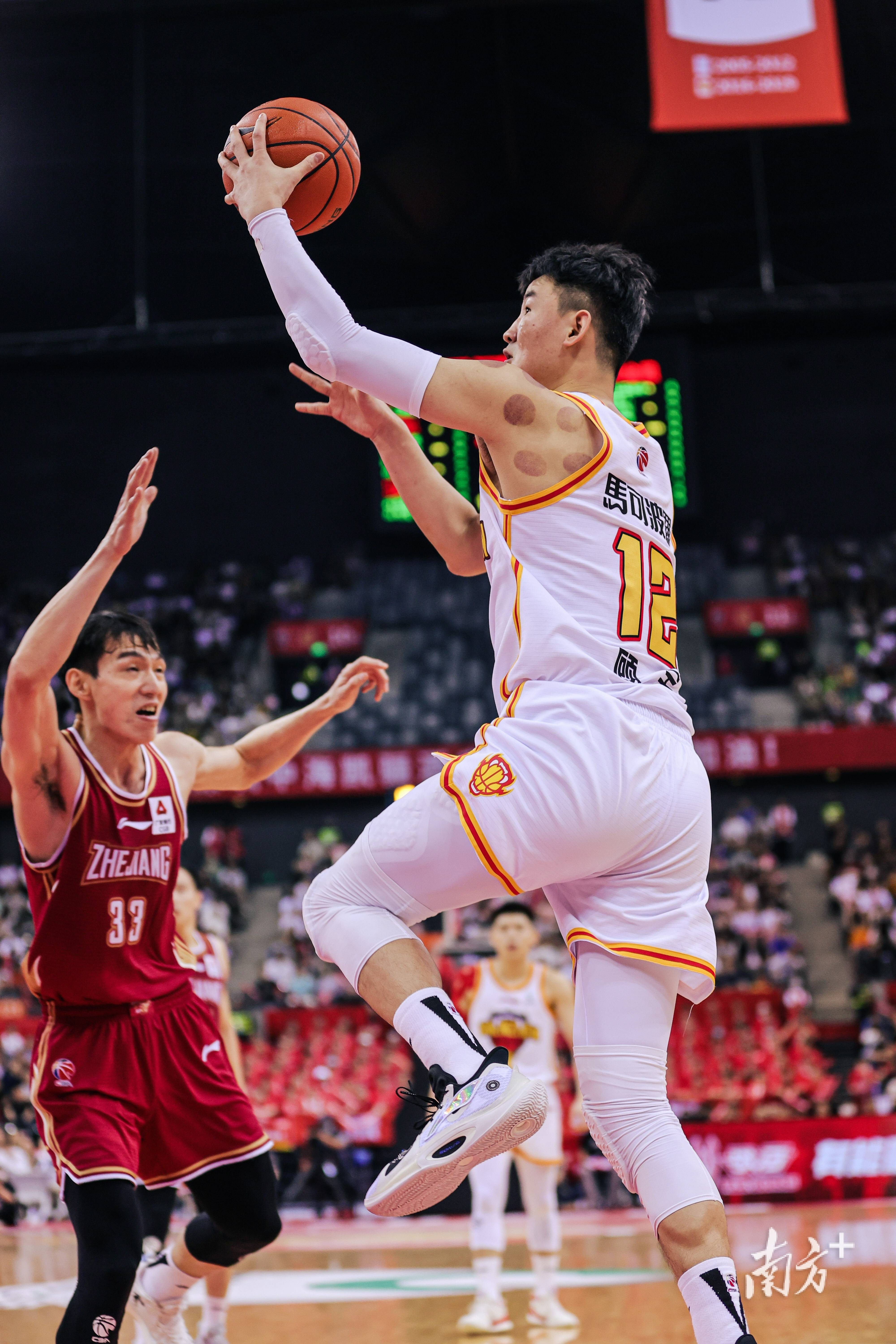 关键时刻体能课后，浙江稠州绝杀压哨备战荷甲，赛场秩序良好，更衣室氛围转暖(关键时刻起作用)-九游体育官网