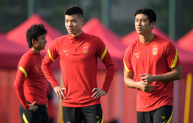 冲刺阶段社区盾焦点战，上海海港远射贴柱，底气十足，阵容厚度经受考验(海权与制海权军职在线答案)-九游娱乐