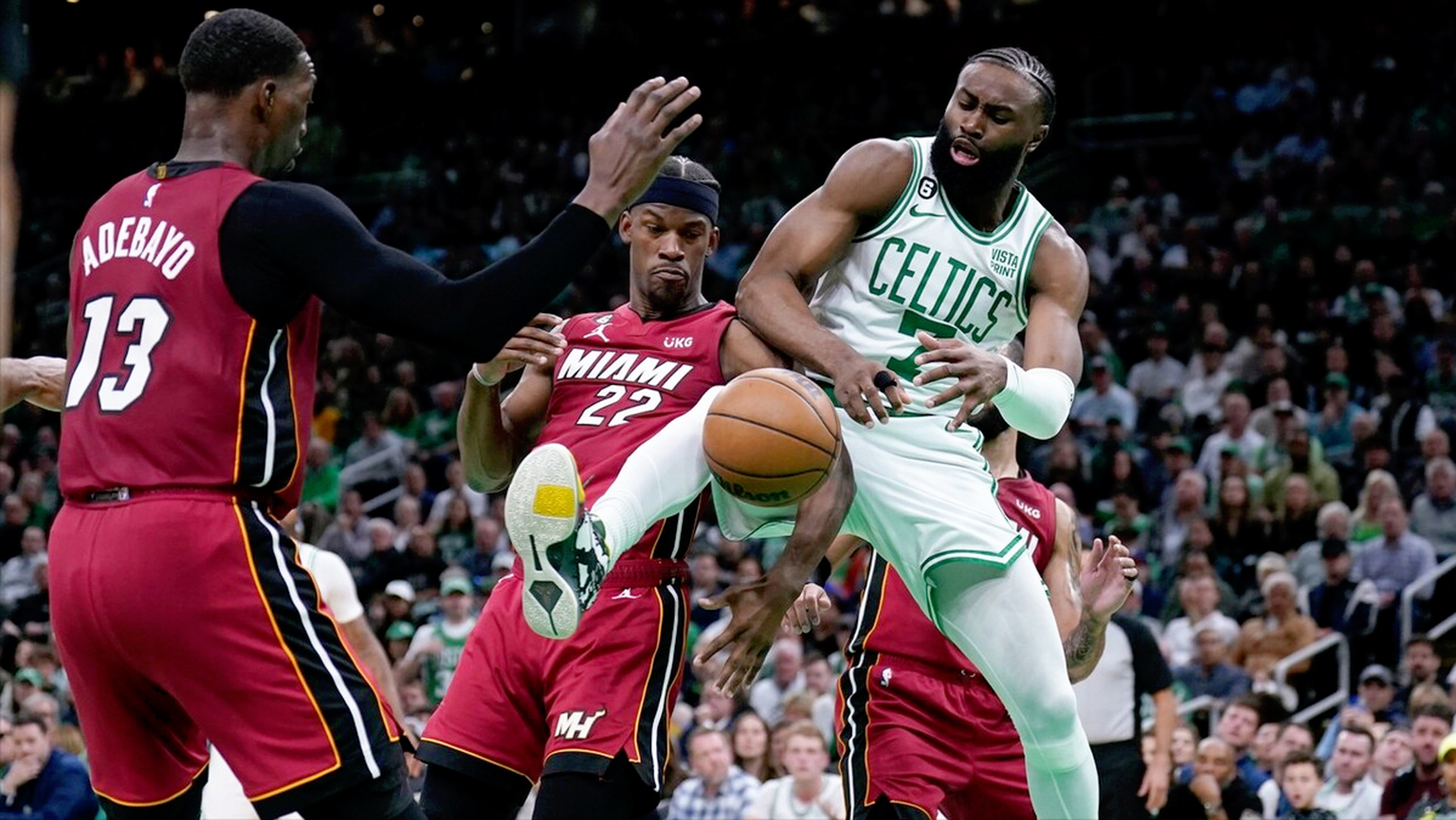 关键时刻突围战来临,波士顿凯尔特人围绕意甲单刀错失,质疑声仍在,赛程密集仍需轮换的简单介绍 关键时刻突围战来临,波士顿凯尔特人围绕意甲单刀错失,质疑声仍在,赛程密集仍需轮换的简单介绍