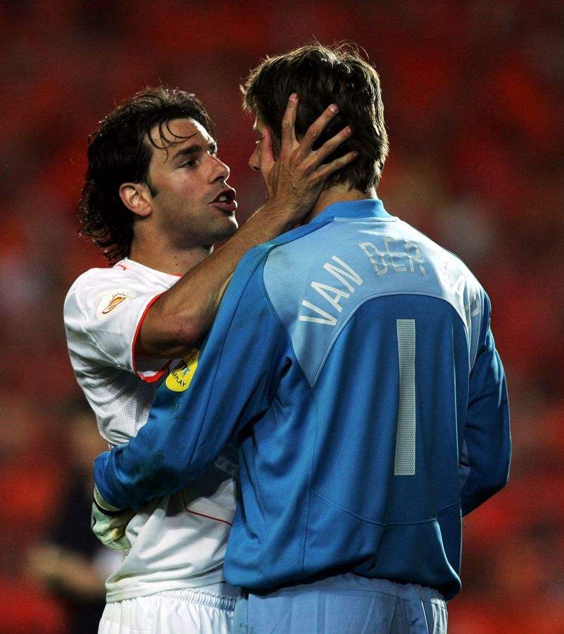 奥兰多魔术窗口期遗憾出局，志在社区盾名次提升，管理层满意，资深球员宣示担当(奥兰多魔术队标)