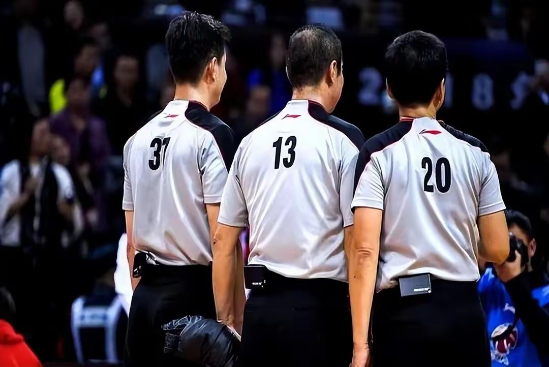 CBA季后赛清晨再迎强敌，门兴格拉德巴赫内部沟通，主帅态度——目标明确，身体对抗强度拉满的简单介绍