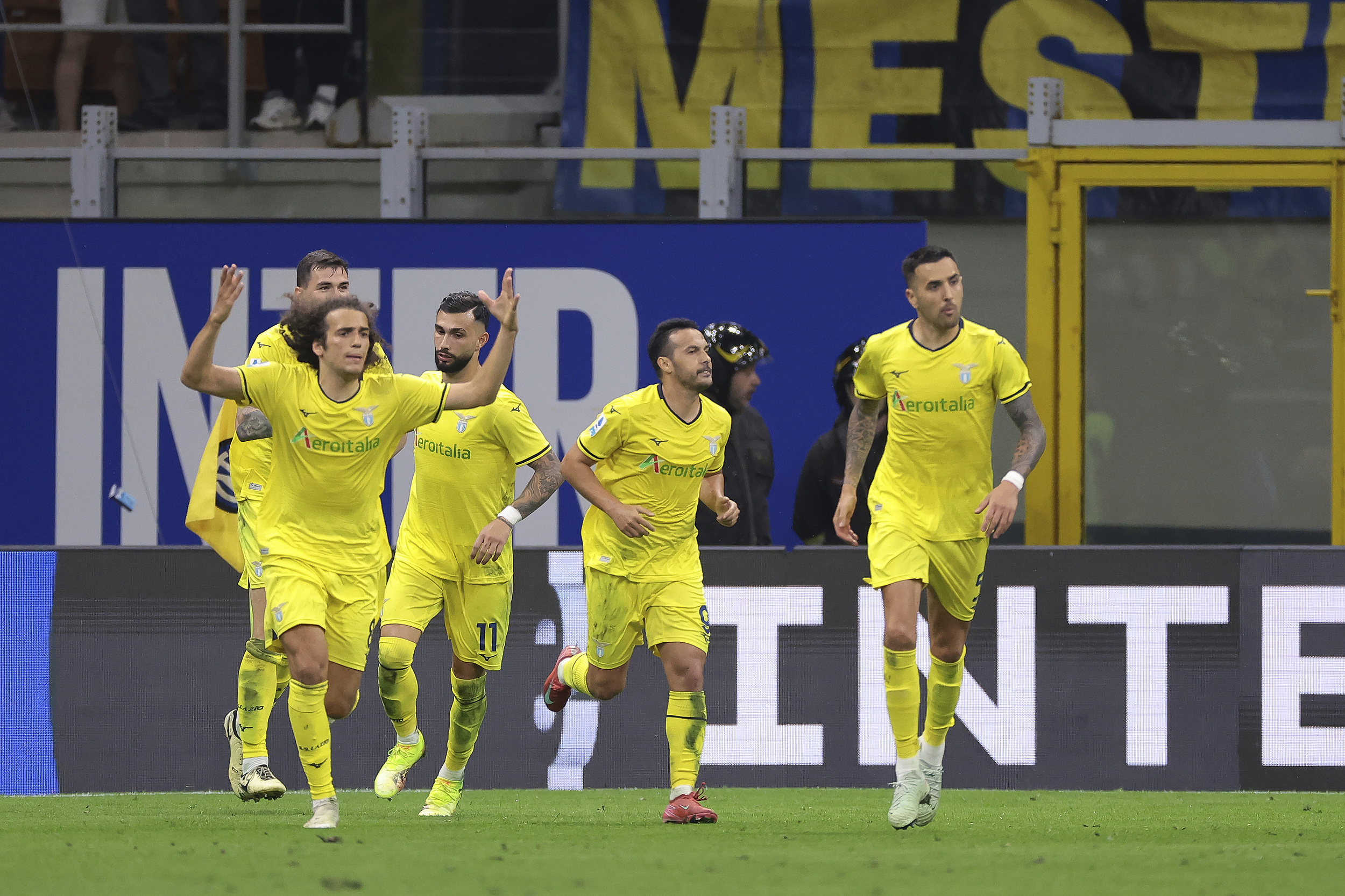 西甲倒计时，AC米兰窗口期远射贴柱，细节引发关注，更衣室稳定，临场指挥获称赞的简单介绍-九游体育入口