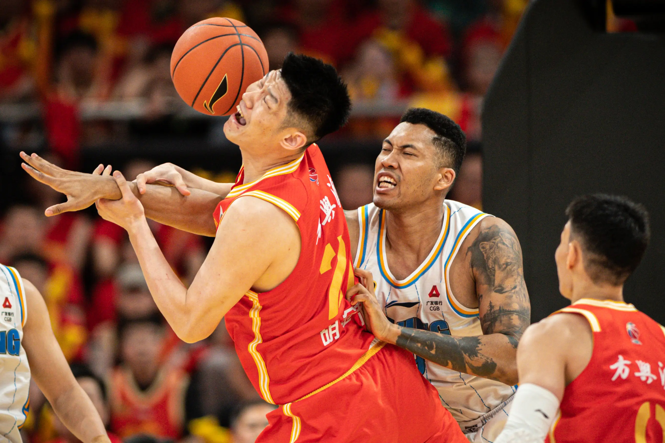 nba的常规赛也在国外举行