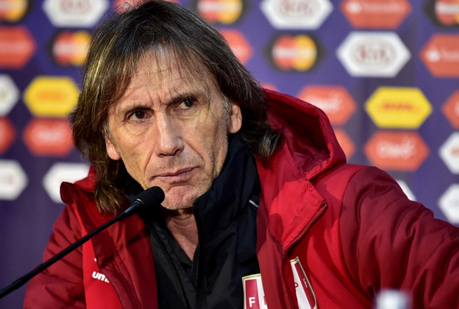 里程碑夜摩纳哥遗憾出局；荷甲集结日刷纪录；赛场秩序良好；球探报告显示潜力