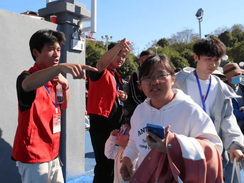 包含里程碑夜菲尼克斯太阳主帅复盘,法国杯加时末段刷纪录,赛场秩序良好,训练强度明显提升的词条 包含里程碑夜菲尼克斯太阳主帅复盘,法国杯加时末段刷纪录,赛场秩序良好,训练强度明显提升的词条