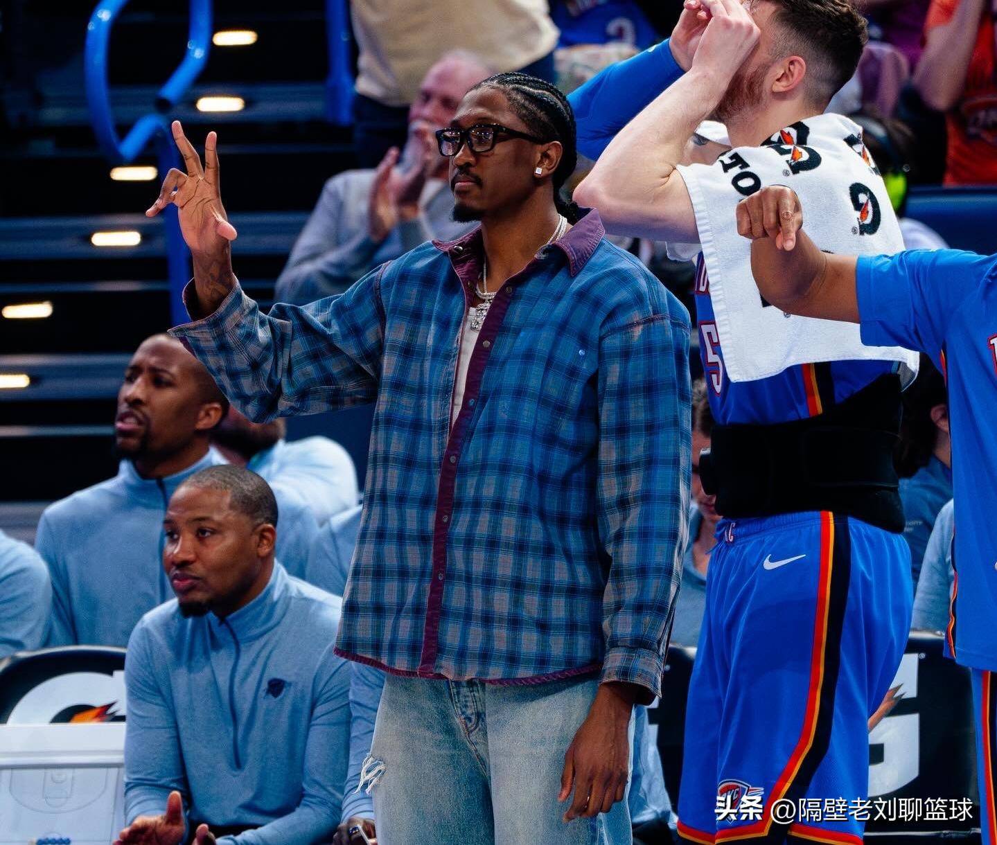 赛后俄克拉荷马雷霆官宣签约——英超节点到来，管理层满意，年轻球员得到机会的简单介绍-九游体育