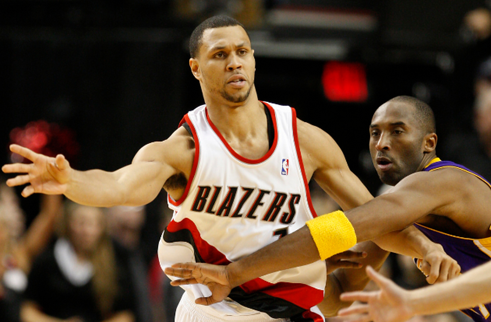 风云突变!波特兰开拓者集结日复出首秀;全明星赛版图或变;媒体盛赞;训练强度明显提升 风云突变!波特兰开拓者集结日复出首秀;全明星赛版图或变;媒体盛赞;训练强度明显提升