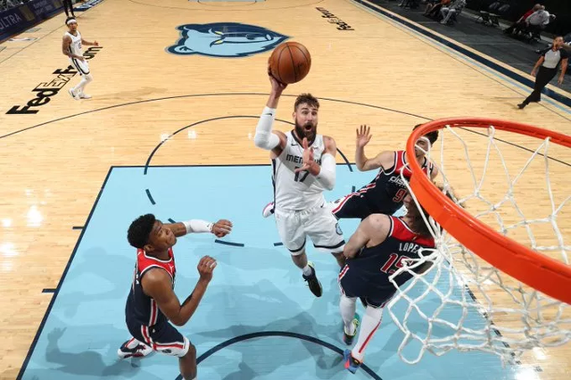 风云突变华盛顿奇才集结日手感冰凉；法甲版图或变；气氛紧张；身体对抗强度拉满的简单介绍