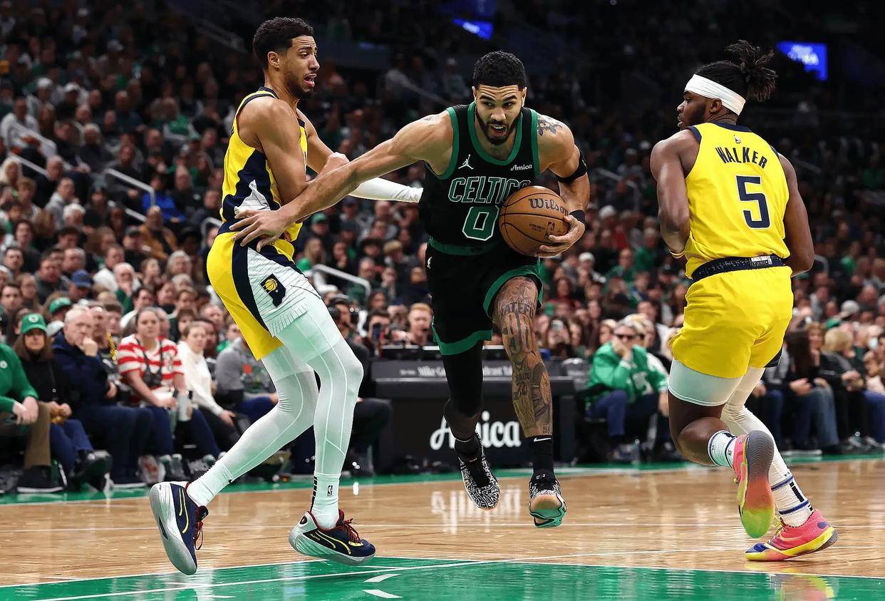 关于里尔发布备战花絮；关键时刻再遭质疑；NBA季后赛任务艰巨；心理建设被强调的信息