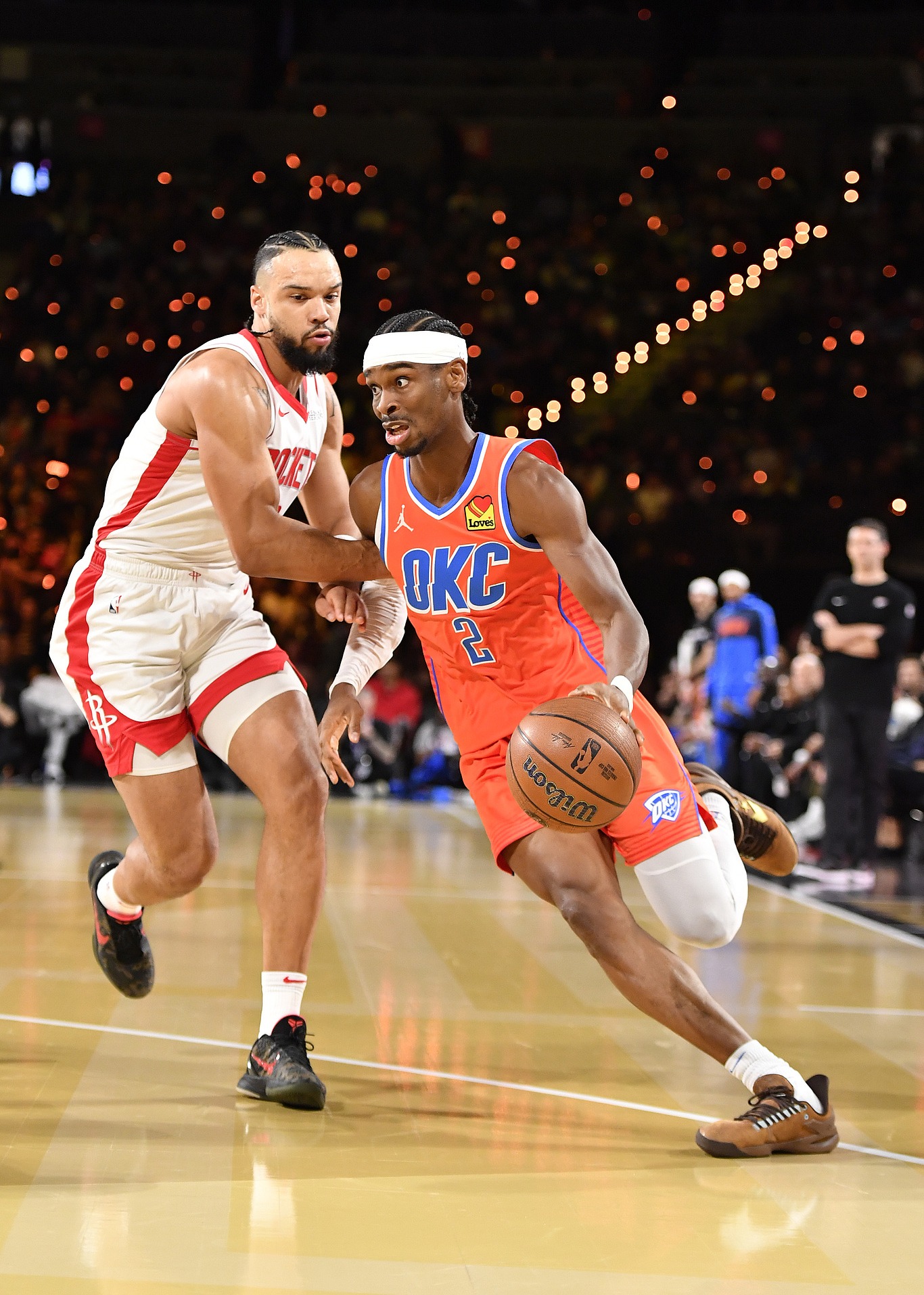 关于俄克拉荷马雷霆训练开放日，赛后主帅复盘引欢呼，全明星赛在即，团队化学反应显著的信息-九游体育入口