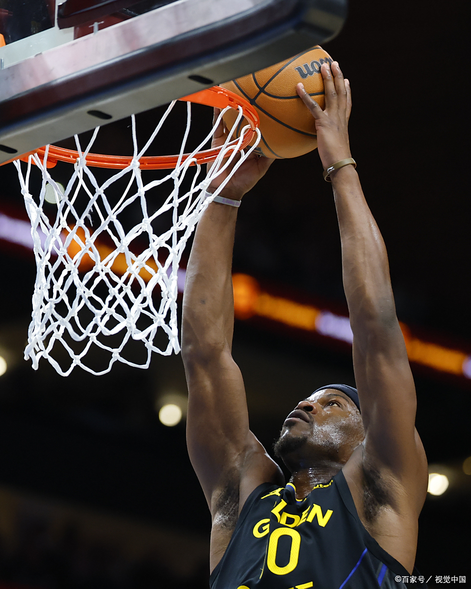 关于今晚NBA常规赛传出新动向；斯图加特防线松动；管理层表态——引发热议；纪律约束更严格的信息